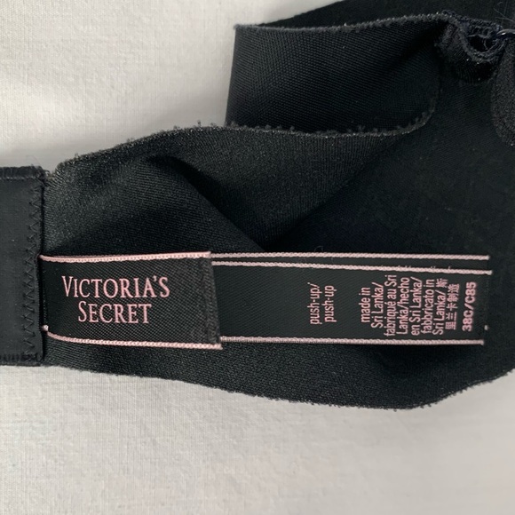 Victoria's Secret Black Bra - Picture 4 of 8